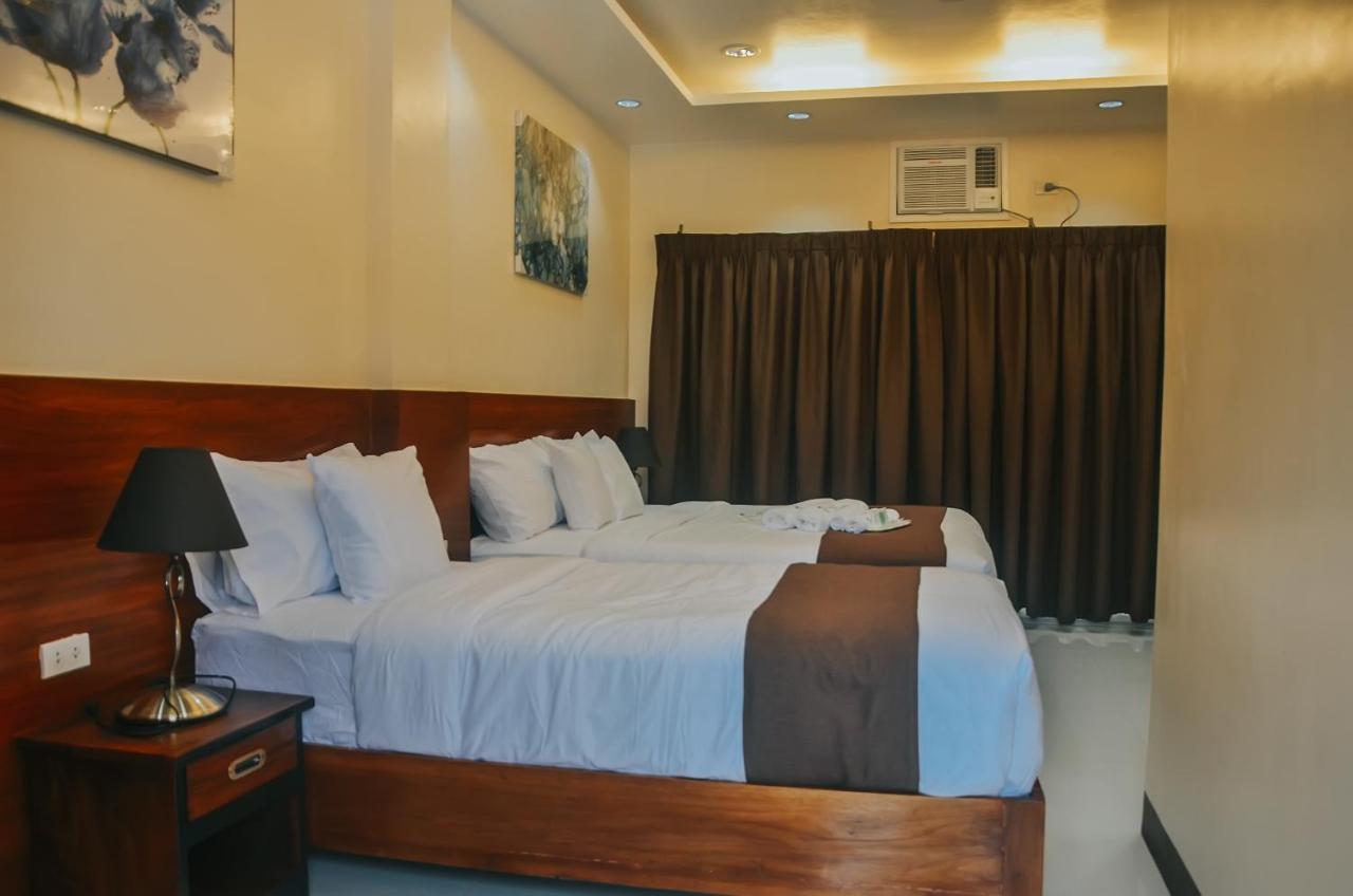 Villa MJ Maristela Beach Resort Lemery Exterior foto